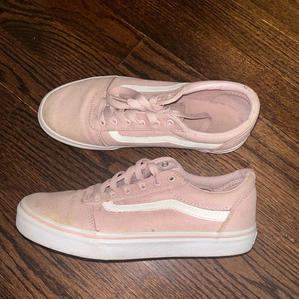 Bubblegum pink Vans